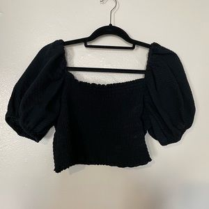 Poofy shoulder crop top